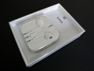 Проводная гарнитура Apple EarPods with Remote and Mic APO-MD827ZMA